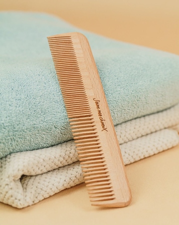 Peigne en bois naturel double J'aime mes dents !
